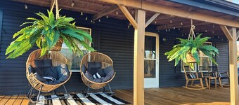 The Rustic Retreat only 1 mile from Turkey Run State Park