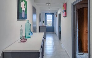 Interior - 3 bedroom nice home in Pardailhan (Pardailhan)
