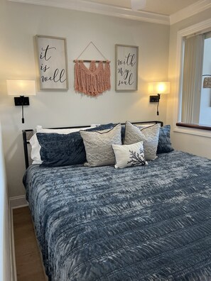 1 bedroom, iron/ironing board, free WiFi, bed sheets - 1- bedroom condo-Smack-Dab-In-The-Middle of OIB (Ocean Isle Beach)
