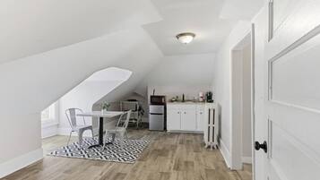 Microwave, coffee/tea maker, toaster, cookware/dishes/utensils