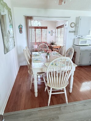 Dining - Lured Away -3BR / 2BA • Water-View Retreat (St. George Island)