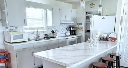 Lured Away -3BR / 2BA • Water-View Retreat