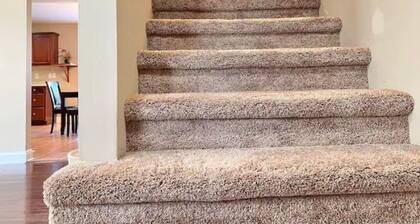 Cozy Home on Golf Course: Near I-75 & Buc-ee`s