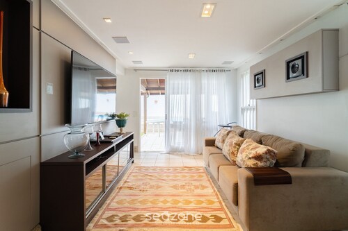 House w/ Pool and BBQ in Jurere - Rom0591