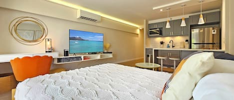 Desk, iron/ironing board, free WiFi, bed sheets