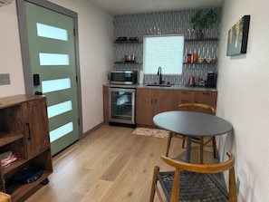 Dining - ~Modern River Valley Retreat with Private Hot Tub, walkable to Downtown Bastrop (Bastrop)
