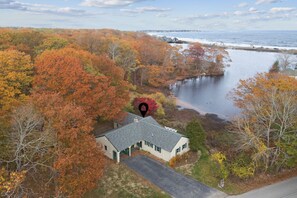 Exterior - Water views! Walk to Beach-Deck|Pet Friendly (Biddeford)