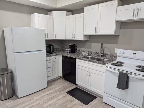 The Junction Cove 2Bed Apartment, Walk to Downtown