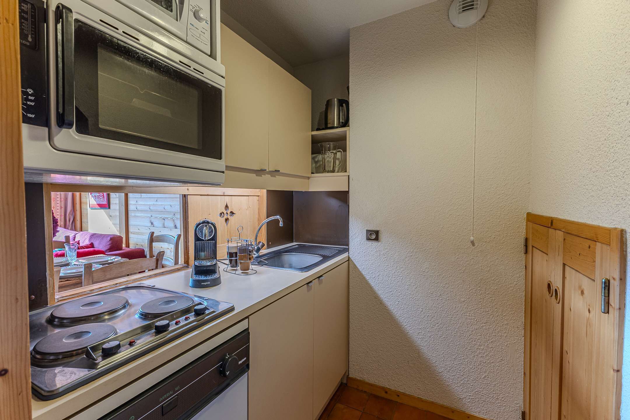 Réfrigérateur, lave-vaisselle