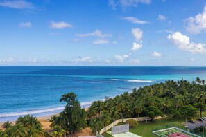 Beach - Designer remodeleded apt.View, Parking, location,NEW listing! (Luquillo)