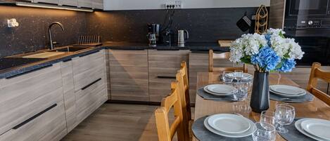 Fridge, microwave, oven, dishwasher