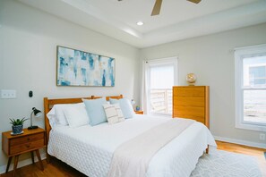 3 Schlafzimmer, Schreibtisch, Bügeleisen/Bügelbrett, kostenloses WLAN