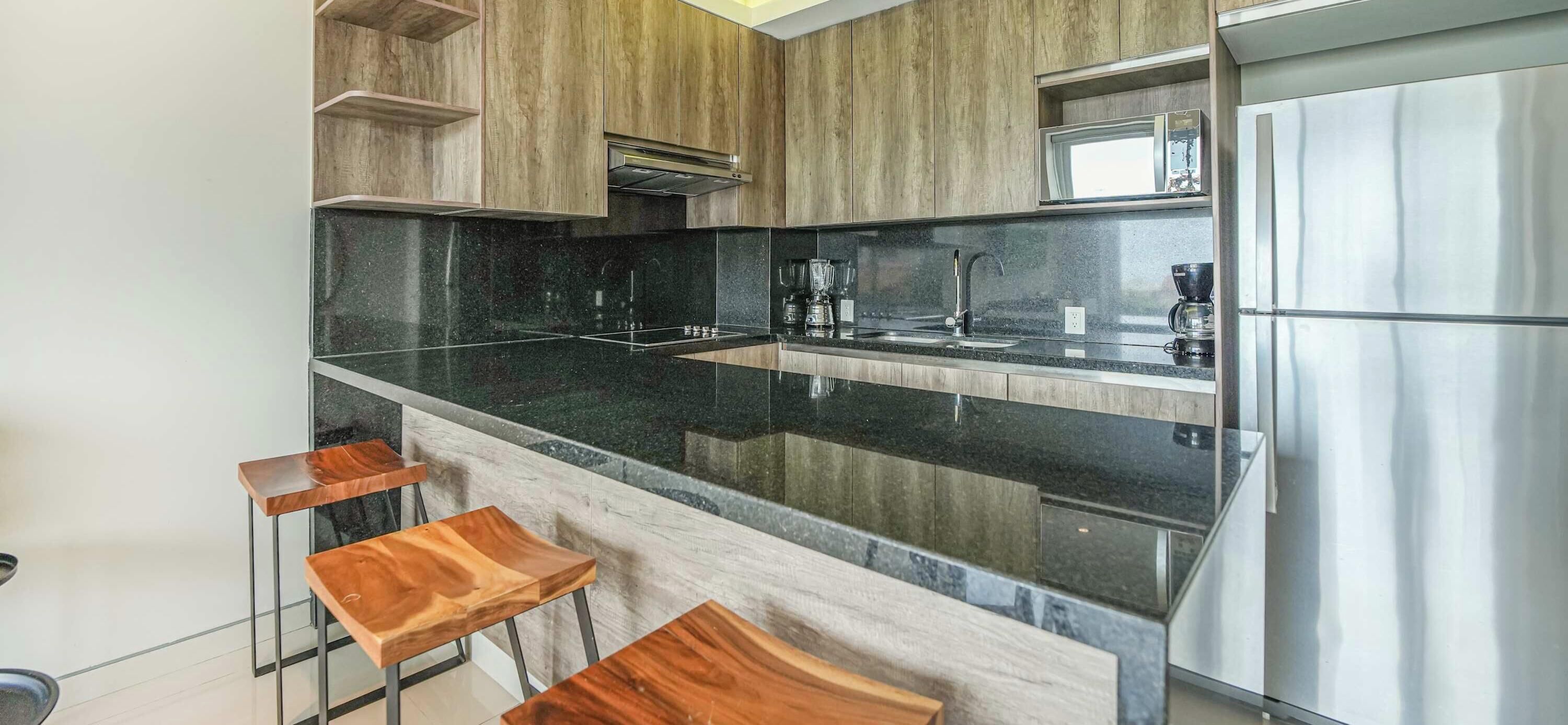 مستلزمات طهي/أطباق/أوعية