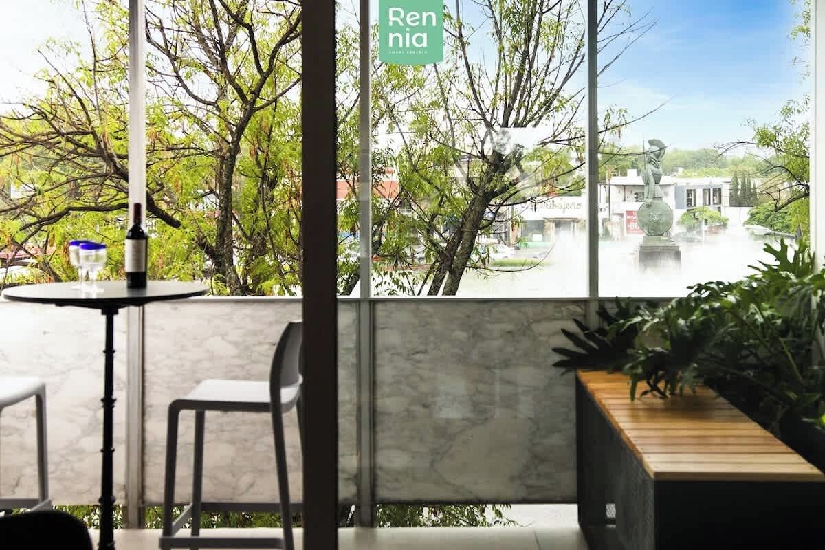 المنشأة من الداخل