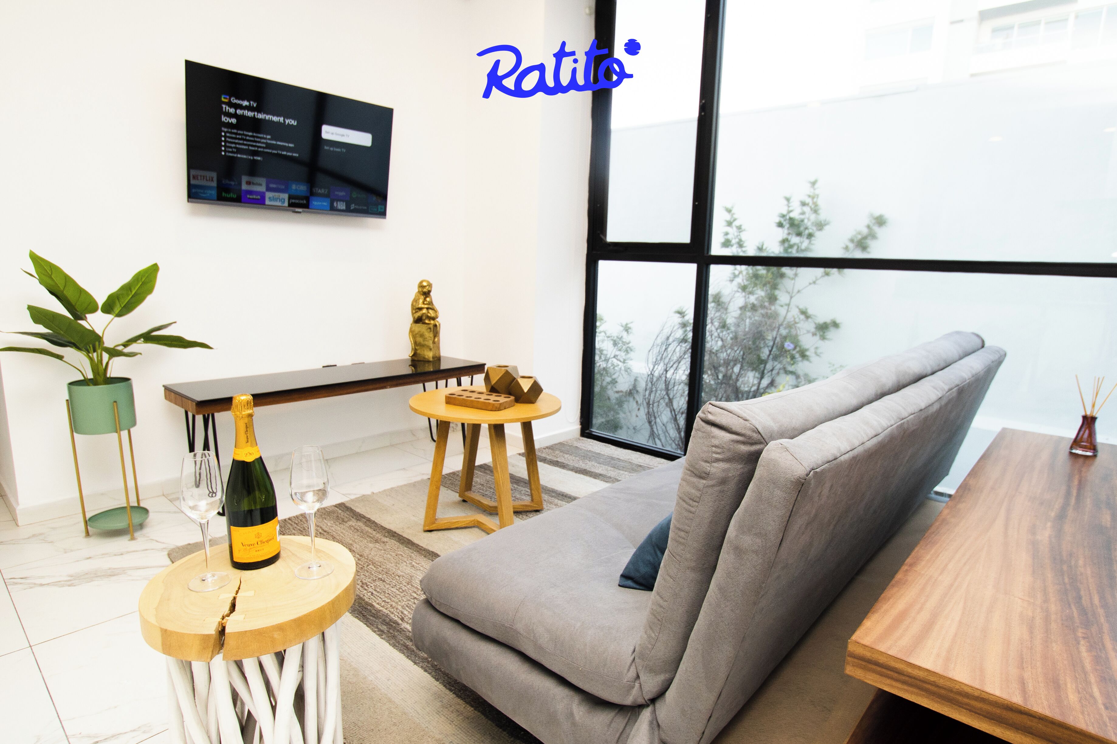 Télévision, espaces bureaux