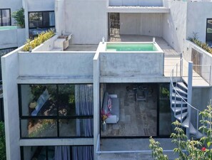Property grounds - Tulum: Lujoso Apartamento con Piscina, 4 Habitaciones (Tulum)