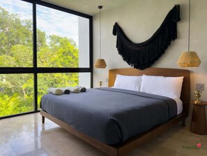 4 bedrooms, iron/ironing board, free WiFi, bed sheets - Tulum: Lujoso Apartamento con Piscina, 4 Habitaciones (Tulum)