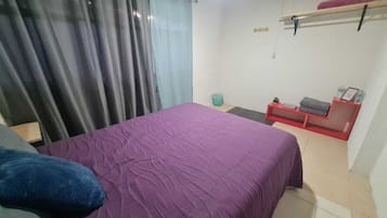 Habitación doble, patio, vista al patio | Wifi gratis