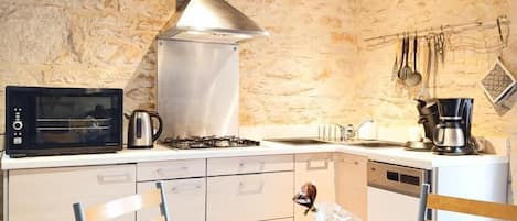 Microondas y lavavajillas