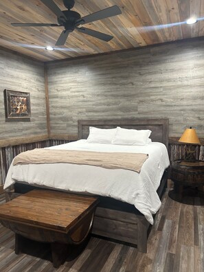 4 bedrooms, free WiFi, bed sheets