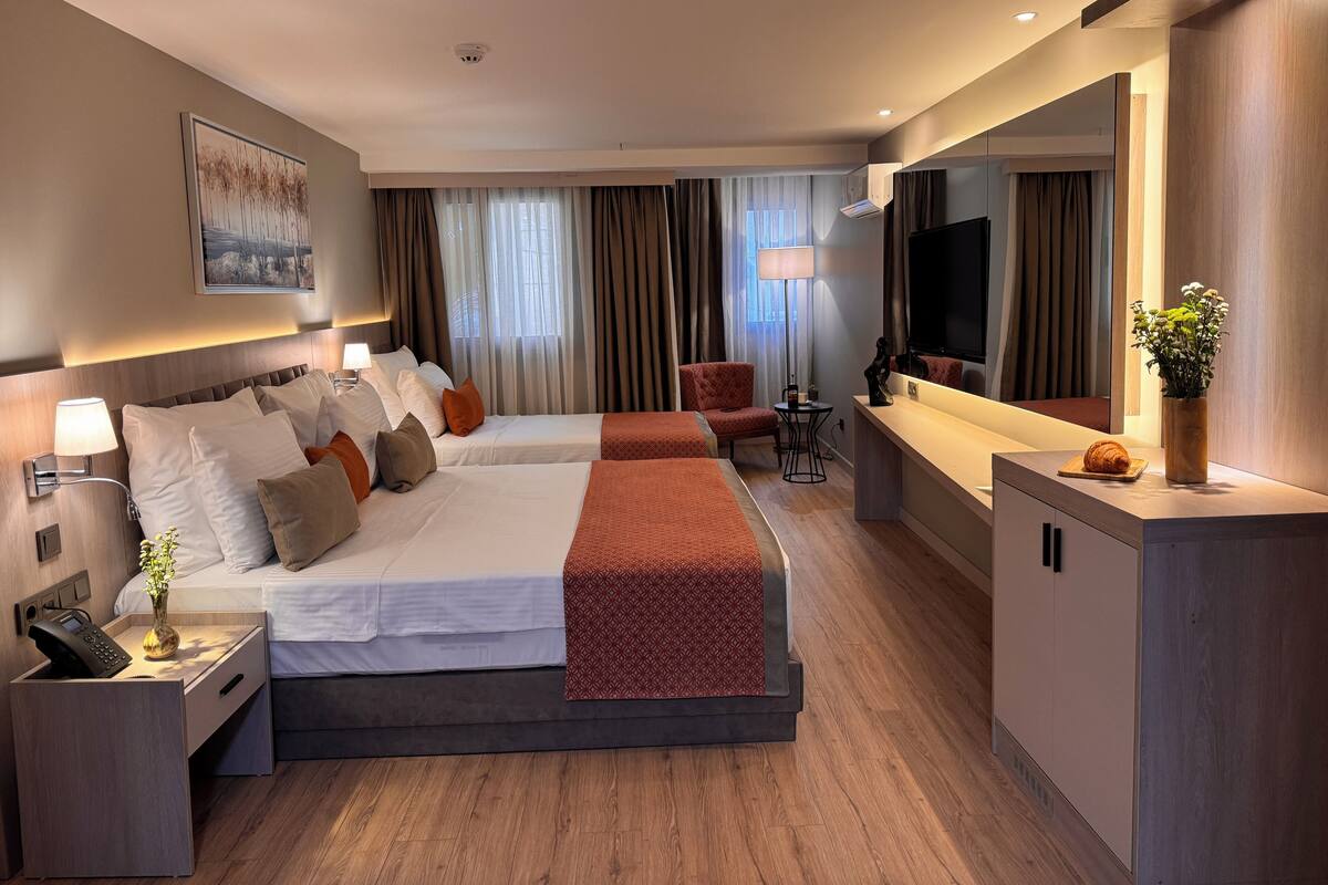 Family Room | Down duvets, Select Comfort beds, minibar, in-room safe