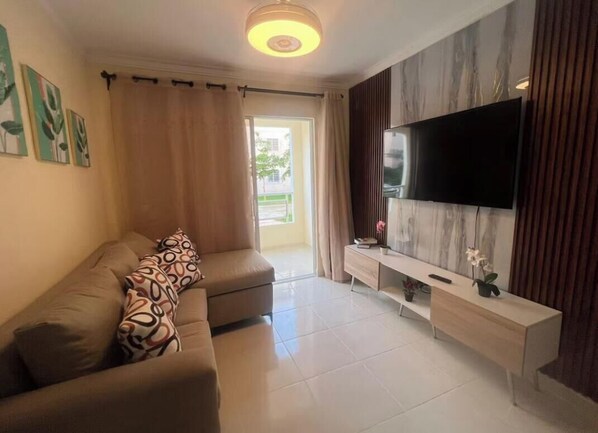 تلفزيون ذكي