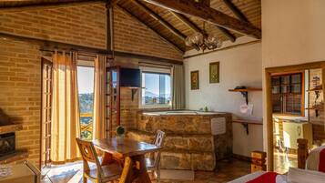 Deluxe Chalet, Balcony, Mountain View | Wi-fi percuma