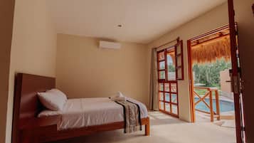 Junior Room, Balcony, Pool View | Wi-fi percuma