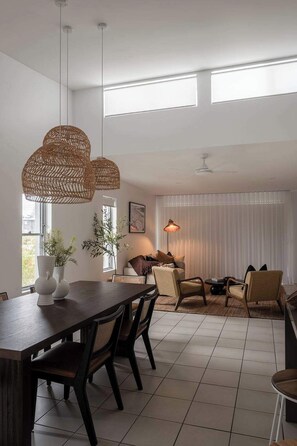 Interior - Zephyr by Khove (Kingscliff)