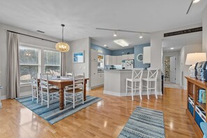 Dining - 1821 - Sweet Summertime: Corolla Escape | Pool, Tennis & Near Beaches (Corolla)