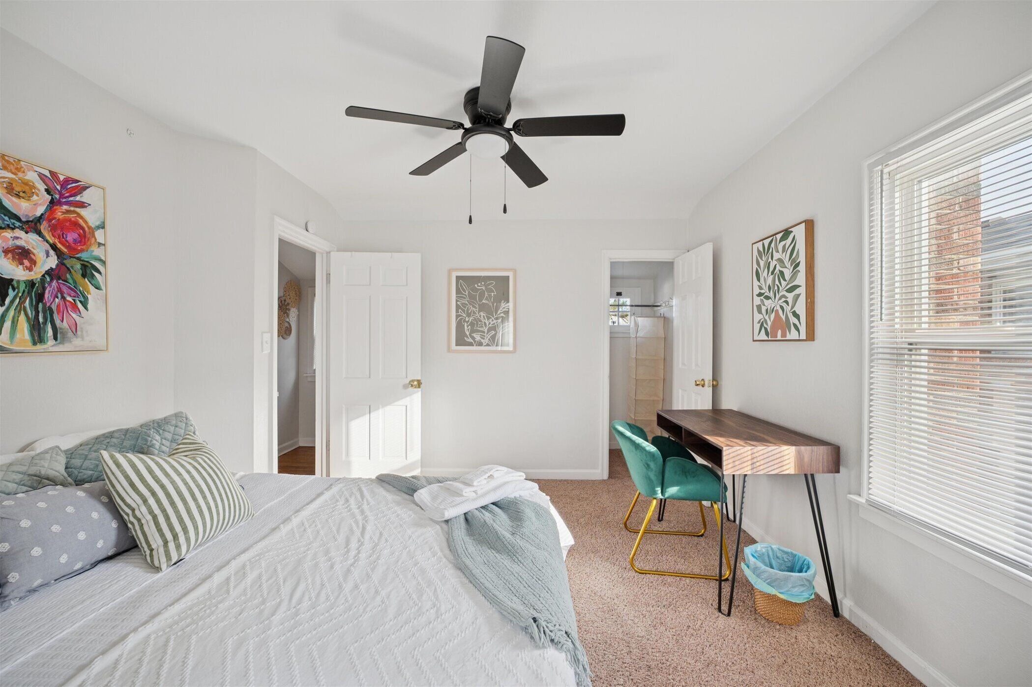 2 dormitorios, tabla de planchar con plancha, wifi gratis y ropa de cama