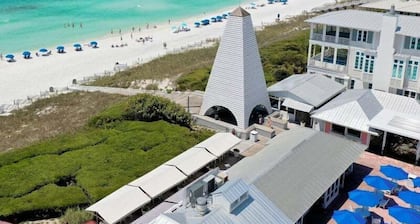 Angel in the Dunes- Charming 1 BR Carriage House w/Balcony in Seaside