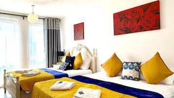 Iron/ironing board, WiFi, bed sheets