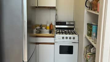 Microwave, oven, stovetop