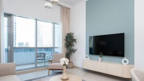 Unclassified image, 3 of 15, button - Gleaming 2BR at Dubai Marina (Dubai)