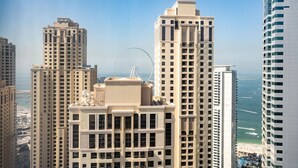 Unclassified image, 2 of 15, button - Gleaming 2BR at Dubai Marina (Dubai)