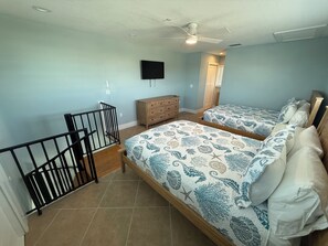 خدمة الإنترنت وملاءات أسرّة