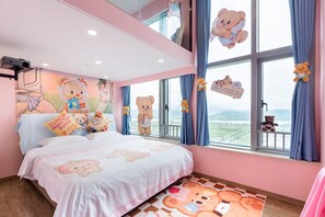 Habitación clásica con 2 camas individuales | Área de sala de estar