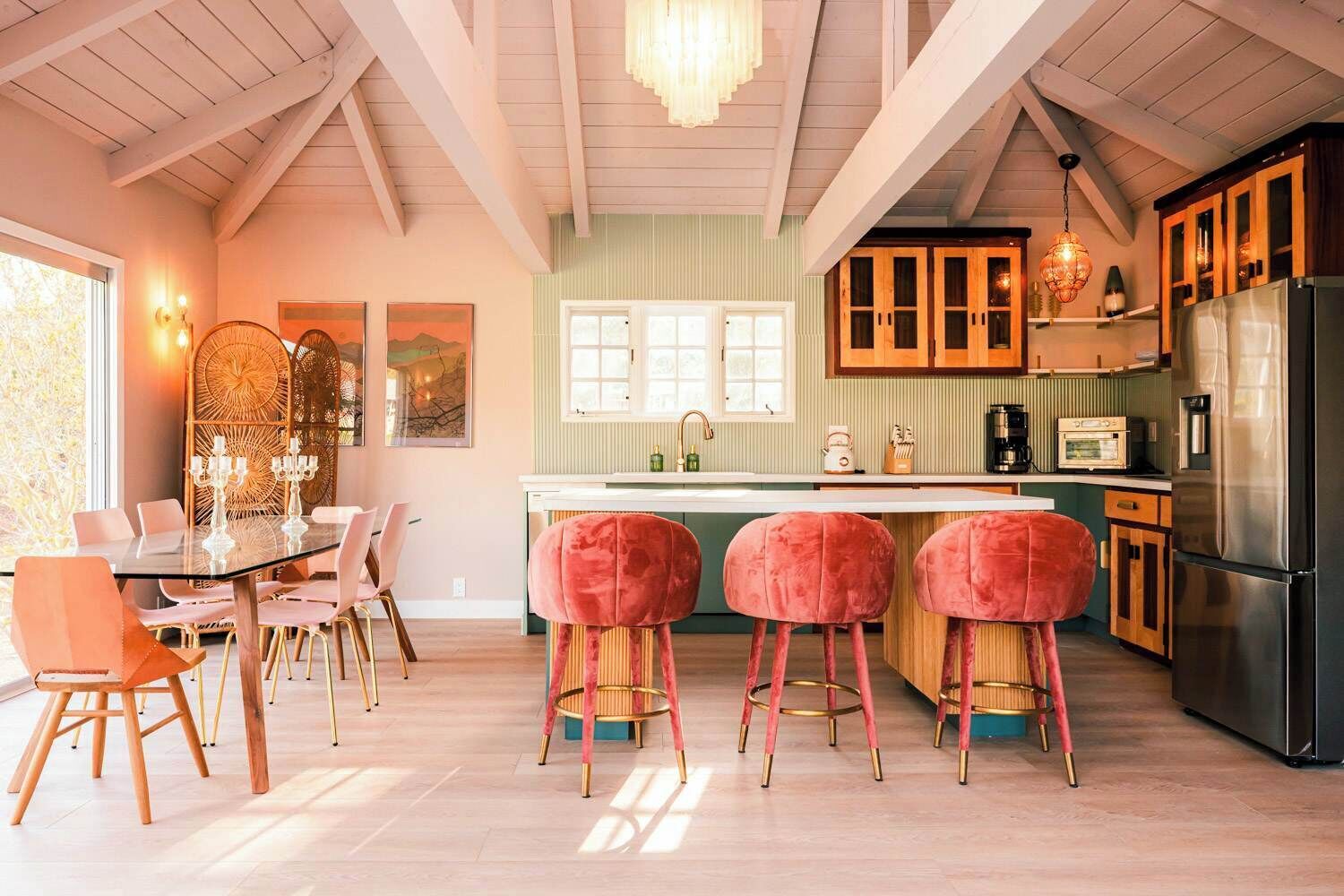 Réfrigérateur, micro-ondes