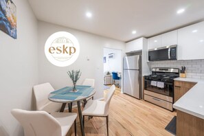 Apartment - 2BR Near Penn Station NYC Fast Wifi Laundry (Newark)
