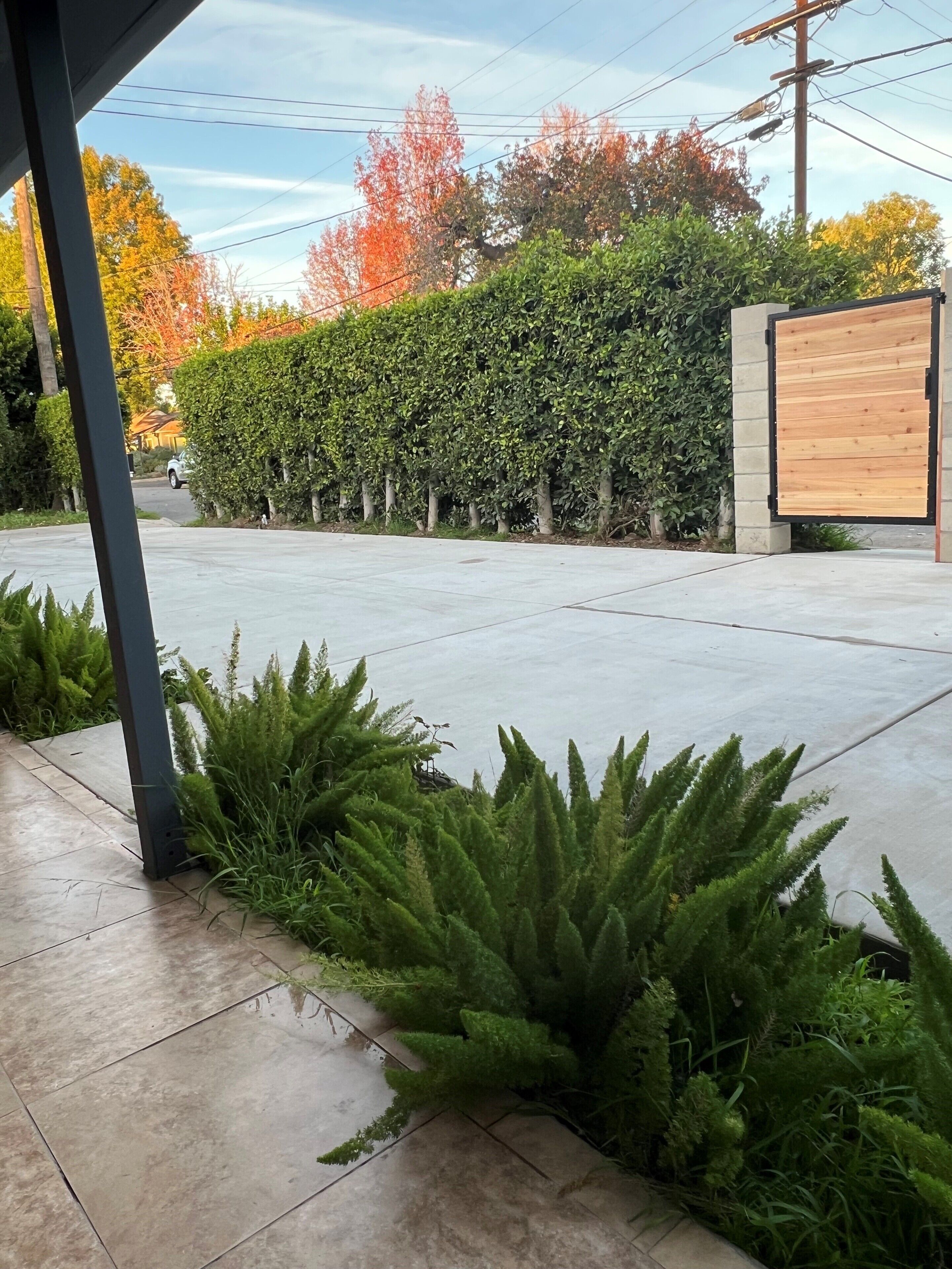 المنطقة المحيطة بالمنشأة