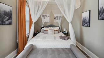 2 soverom, strykejern/-brett, wi-fi og sengetøy