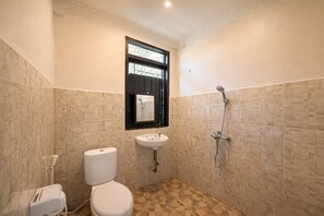 Articles de toilette gratuits, serviettes fournies, savon, shampoing