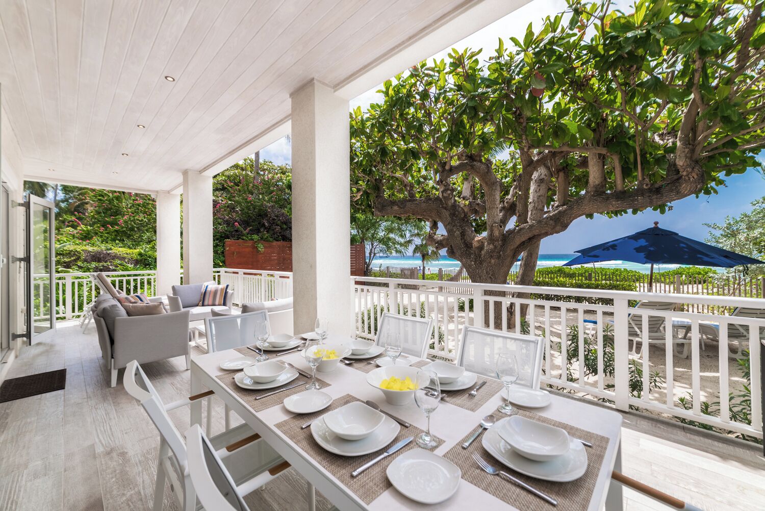 Hawksbill - Patio