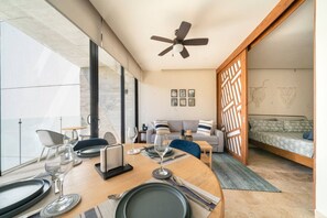 Dining - Luxury Studio | Gym, Co-Work, Rooftop Pool & Beach (Playa del Carmen)