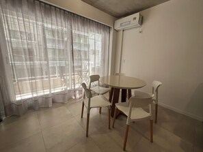 Studio - Rent Up - Dpto luminoso en Recoleta (Buenos Aires)