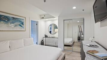 Desk, iron/ironing board, free WiFi, bed sheets