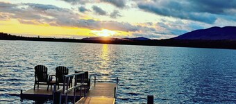 Cinnamon Bear House - A Nature Lovers Dream, Perfect for Ski Retreats