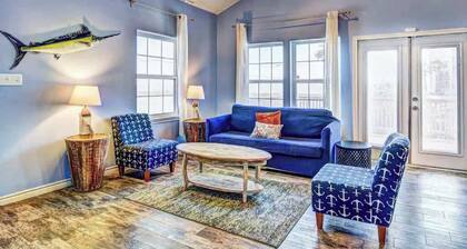 Coastal Chill Spot - Cozy 2BR Villa By The Beach