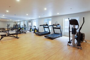 Fitness facility - 
Unique Chiq/comfy place with board games! EDSA, QC (Quezon City)